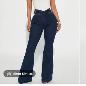 Fashion Nova NWT hug tight jeans